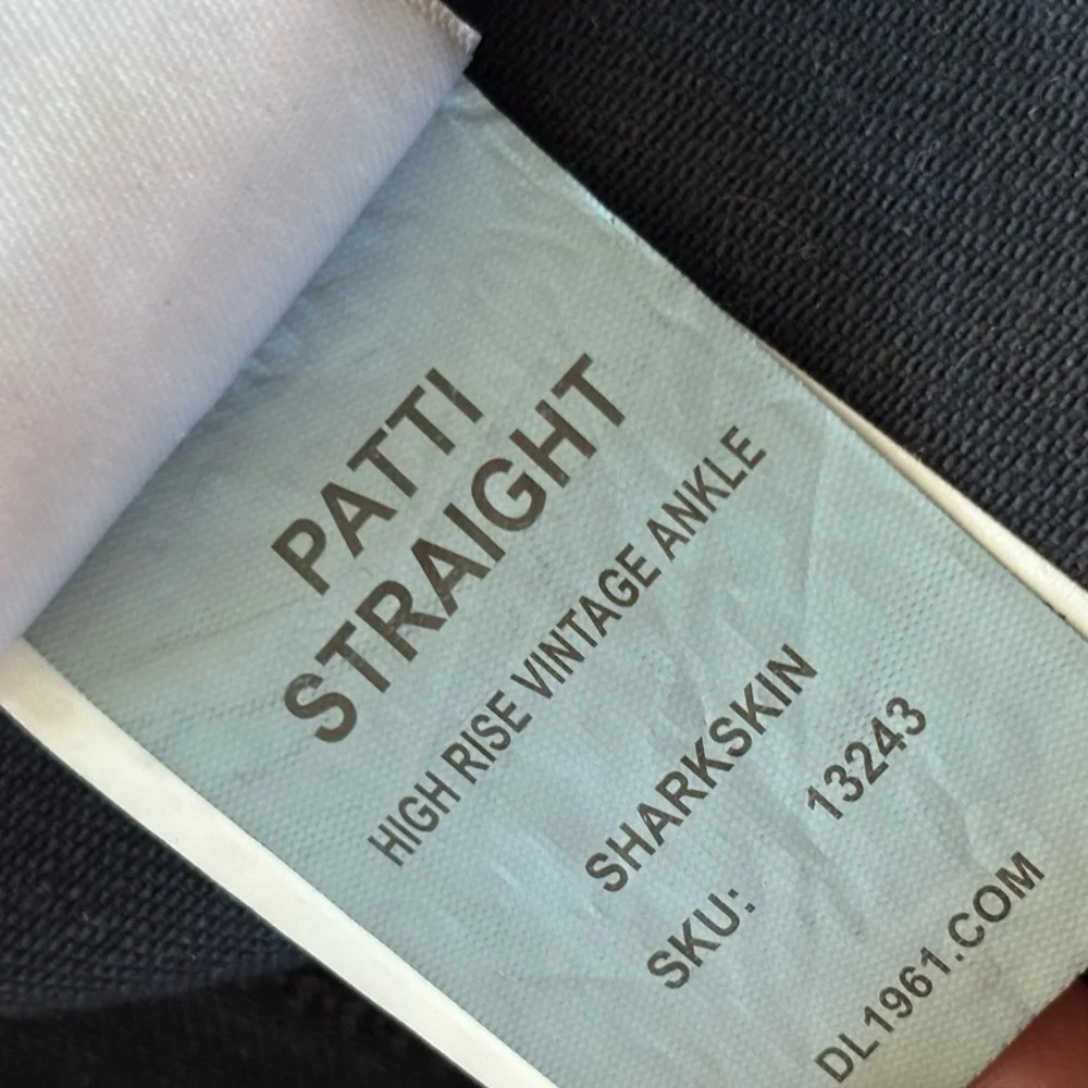 DL1961 Patti Straight High Rise Vintage Ankle Black Coated Vintage Jeans--27 - Picture 13 of 16